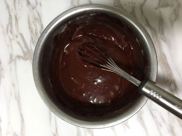 红丝绒双层芝士蛋糕