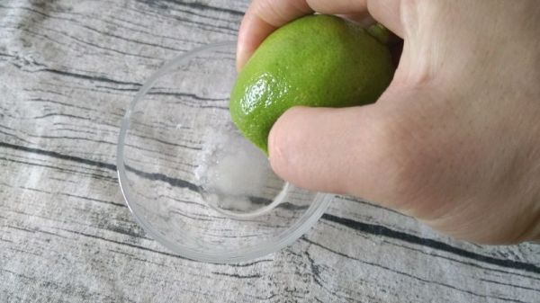 柠檬三彩凉拌面