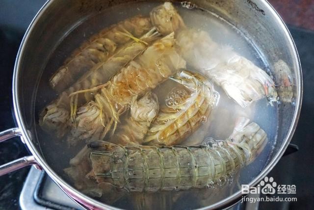 家庭自制椒盐味皮皮虾