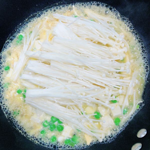 金汤白果豆腐金针菇