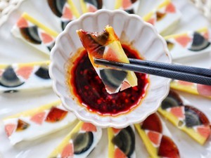 三色皮蛋家常菜