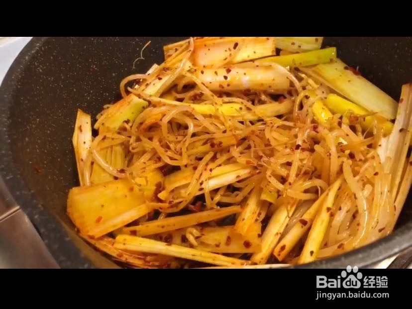 如何做美味下饭的韩式辣牛肉汤