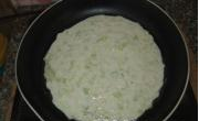 韭黄煎饼制作