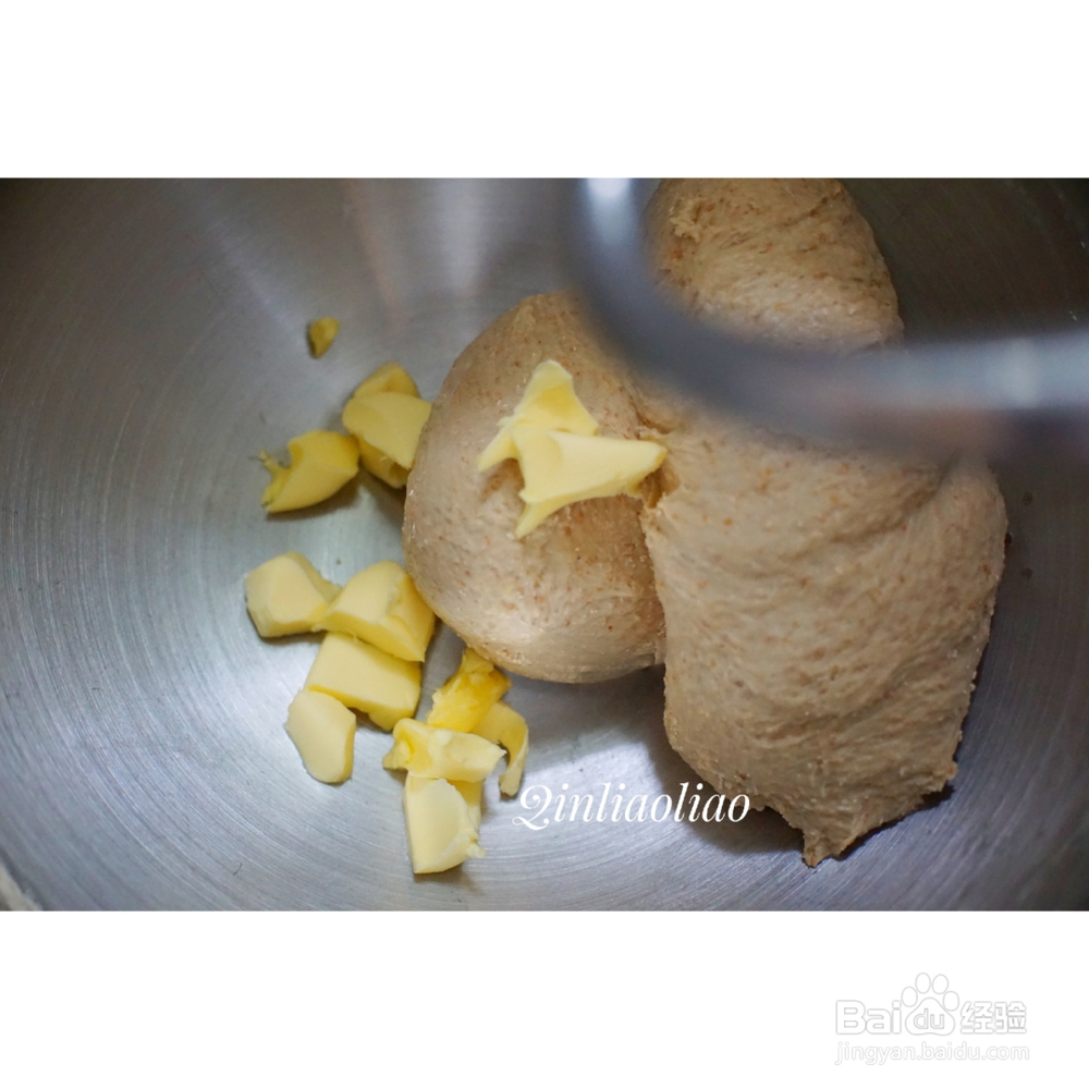 诱惑味蕾的全麦板栗核桃软欧