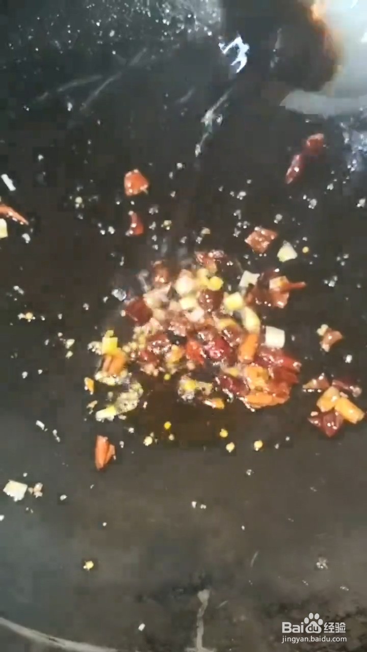 如何制作好吃又下饭的宫保鸡丁?