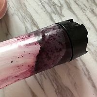 如何制作缤纷思慕雪