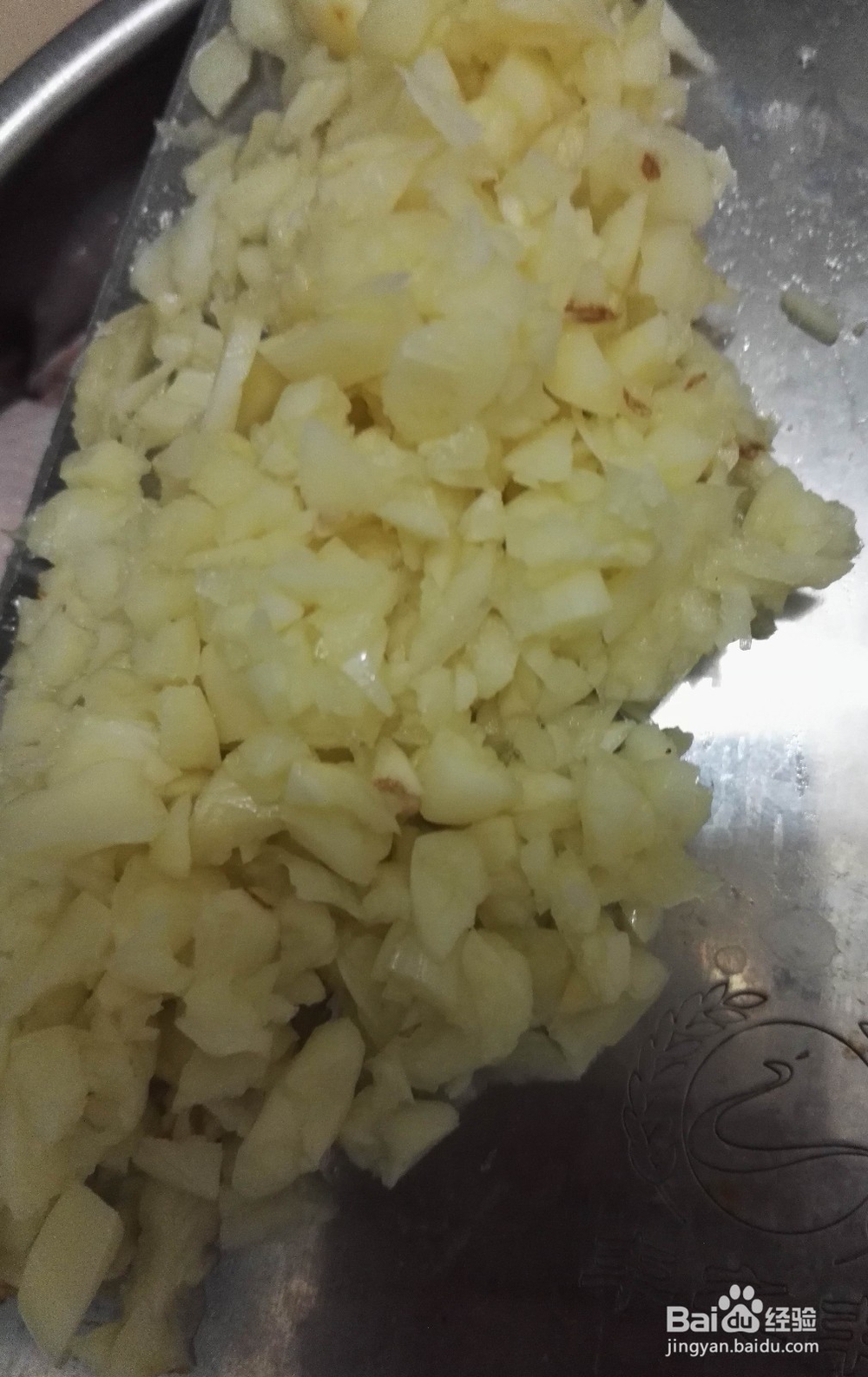 辣椒酱凉拌鸡爪