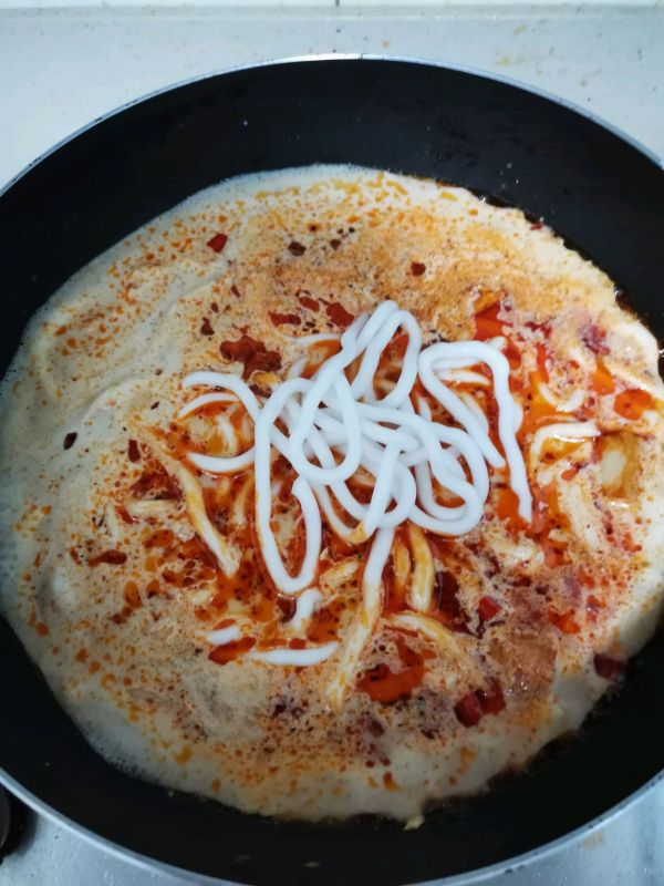 网红牛奶麻辣烫