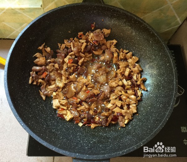 笋干炒腊肉的制作方法