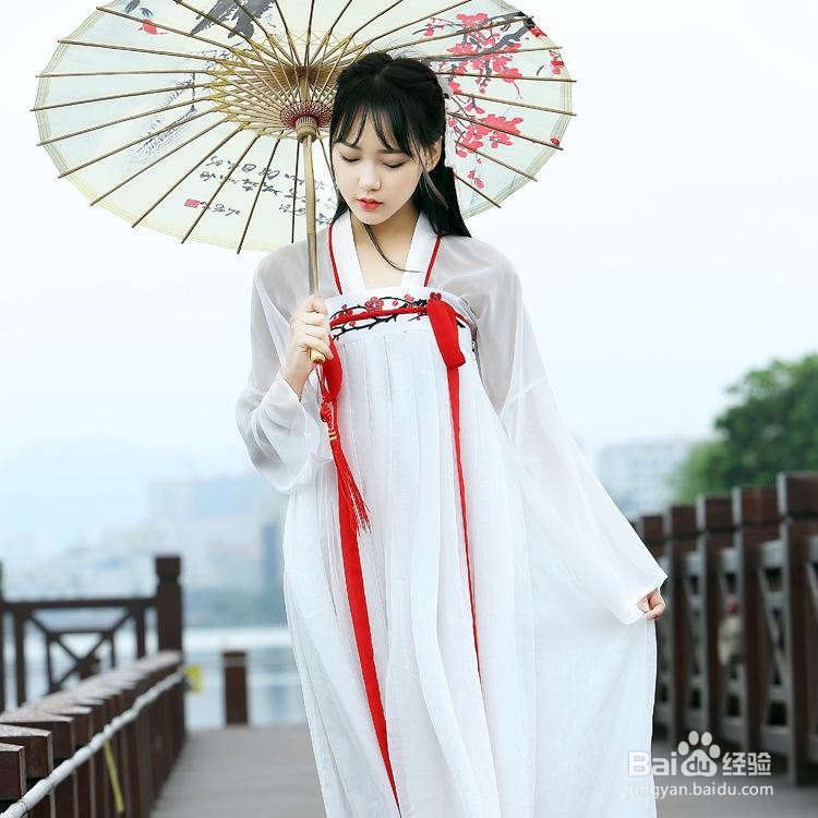 齐胸襦裙勒胸怎么办