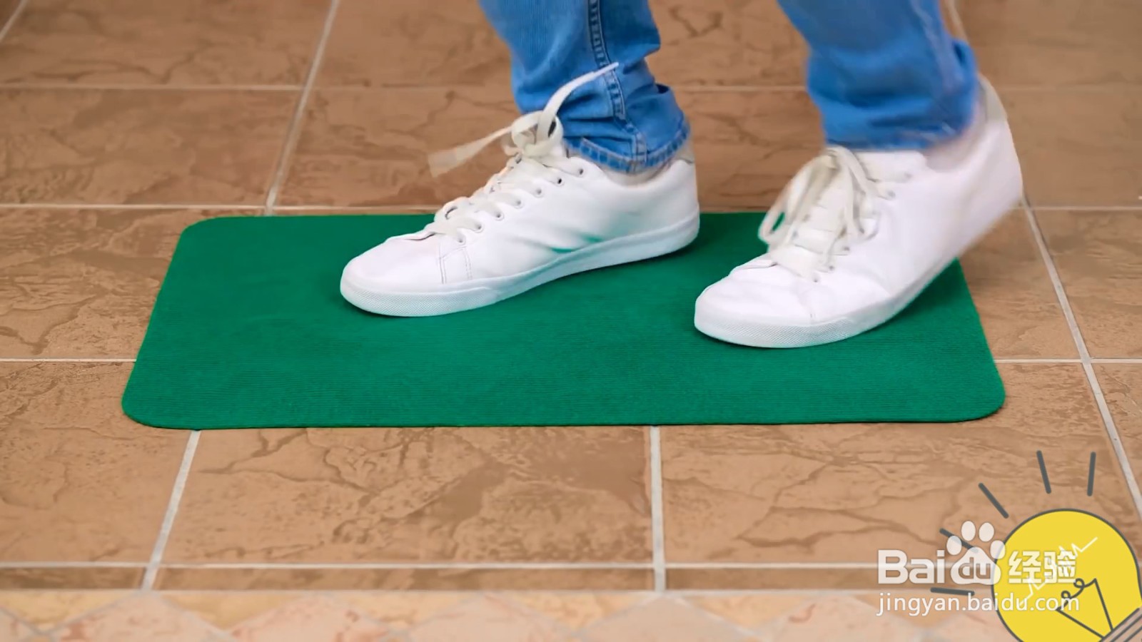 门口地面滑怎么办