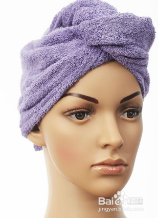 刚染的头发颜色不喜欢怎么洗掉