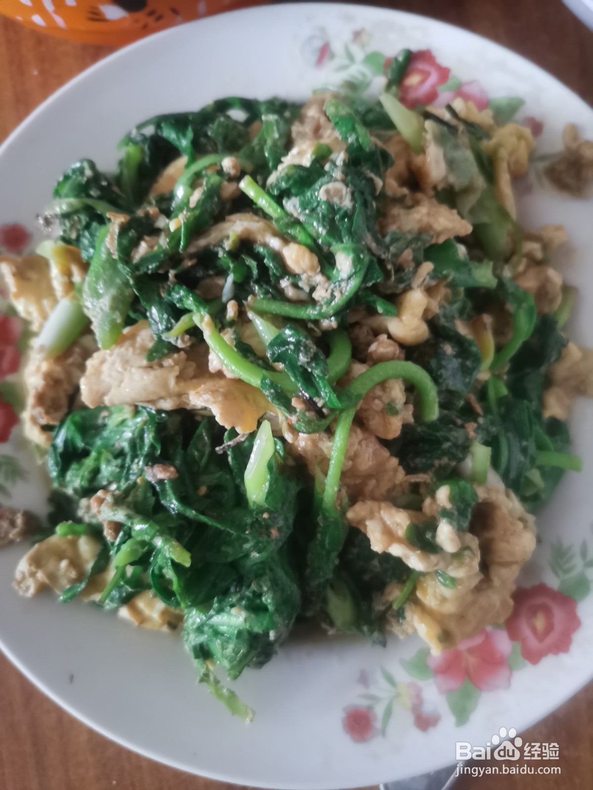 荠荠菜炒鸡蛋