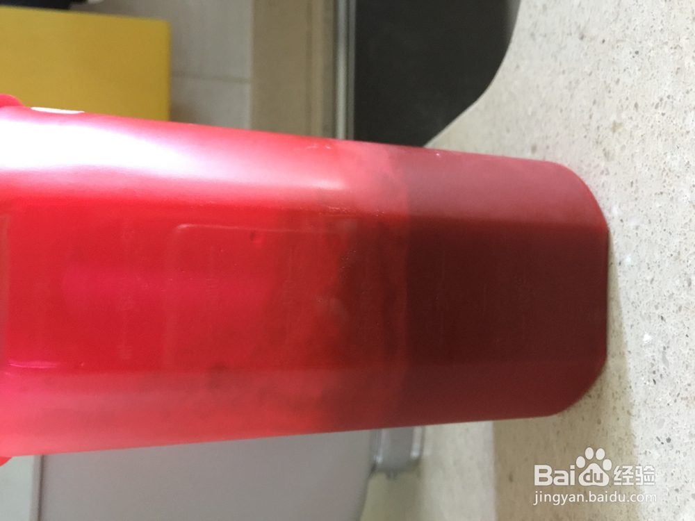 如何做菠菜黑提面包?