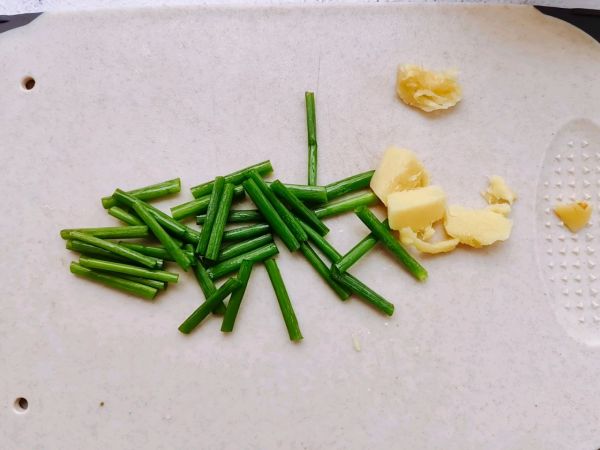 超级下饭家常焖带鱼