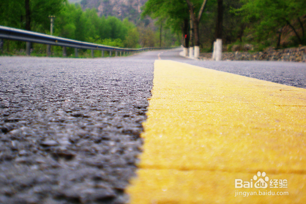 一个人旅行都有哪些实用的拍照技巧?