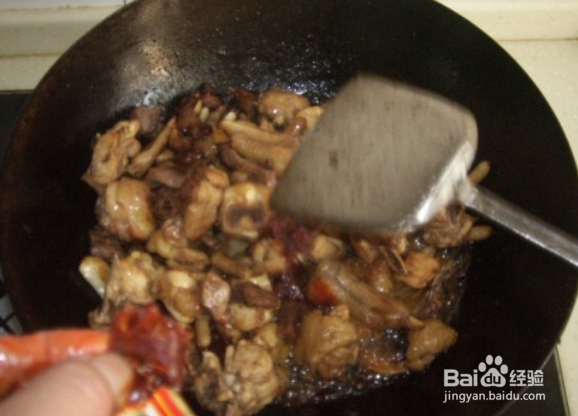 青椒烧公鸡的做法