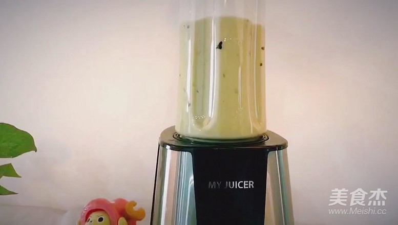 牛油果燕窝奶昔