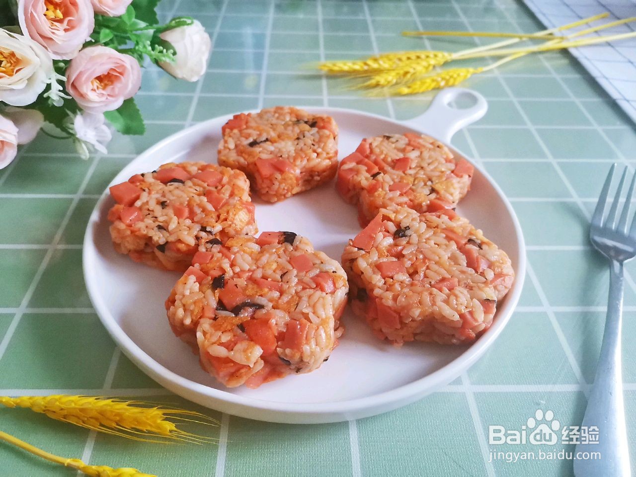 午餐肉饭团的做法