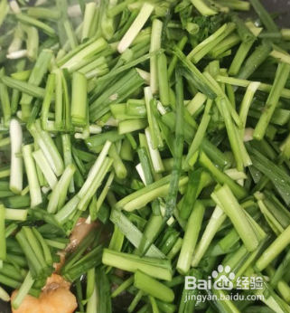家常韭菜炒虾仁的做法