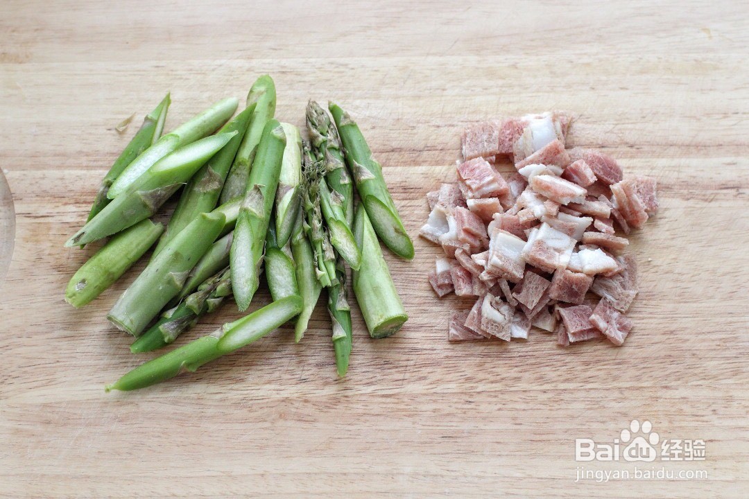 怎么做芦笋培根土豆泥沙拉