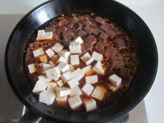 怎样做营养的毛豆米双色豆腐