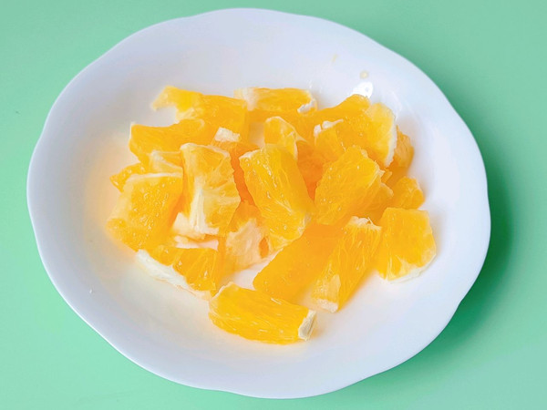 甜橙蜜桃气泡水