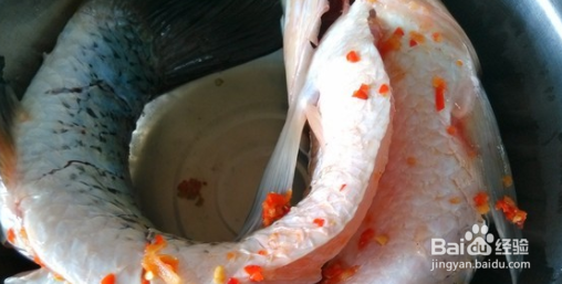 地方特色菜万州烤鱼，补钙养身！