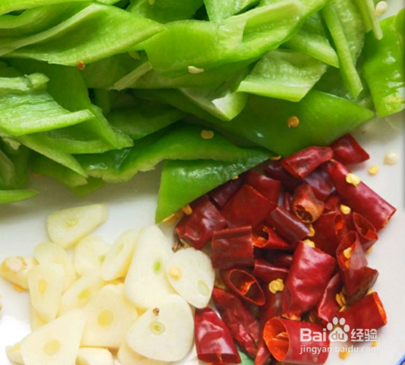 辣炒莲藕的家常做法