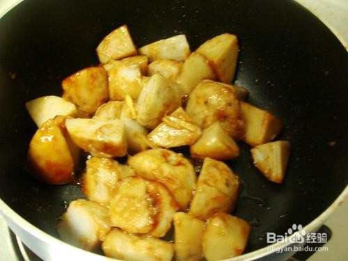 红烧奶芋头块