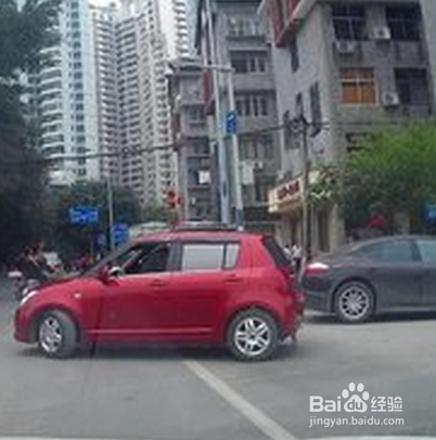 儿童乘车应注意的哪些安全隐患？