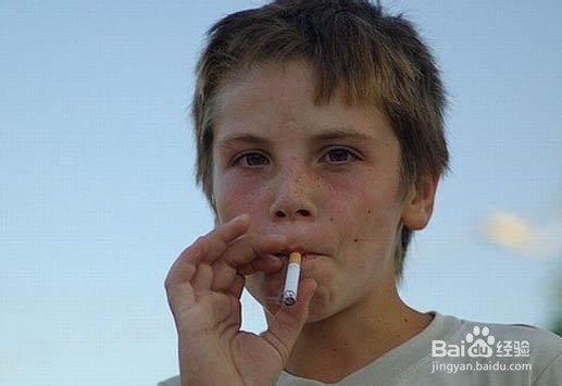 初中孩子抽烟怎么引导
