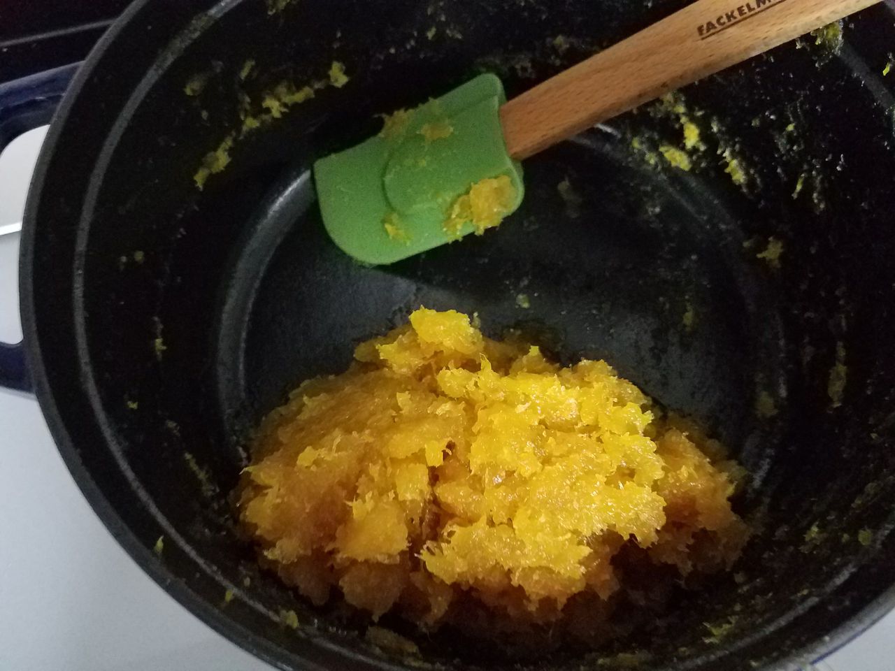 凤梨酥和菠萝酥的做法，妈妈们学会了吗？