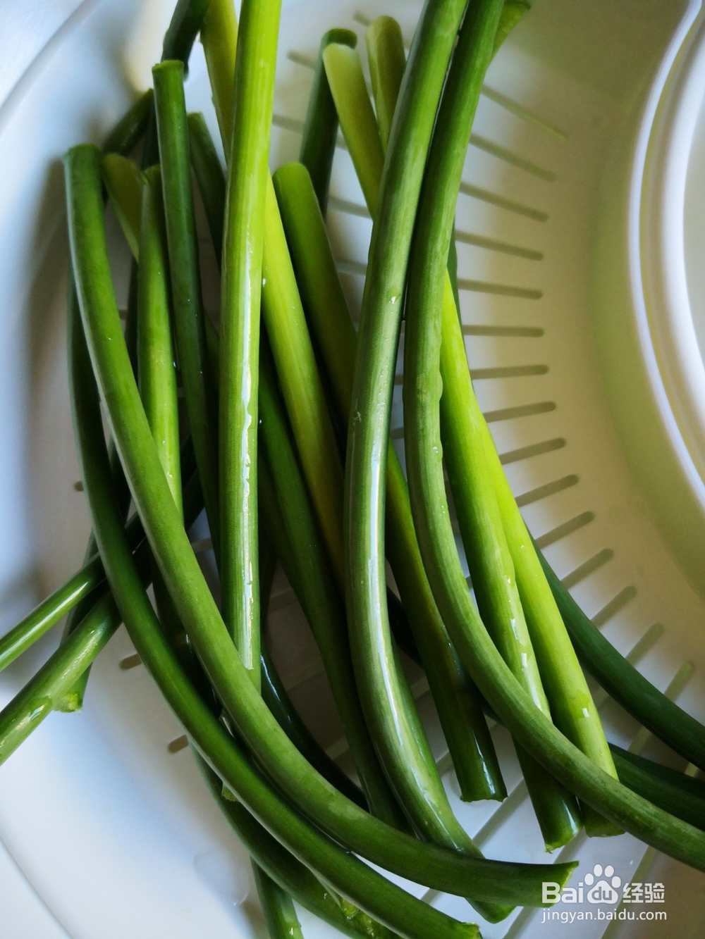 豆干炒蒜薹制作方法