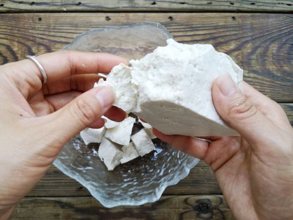 金汤海鲜手掰豆腐