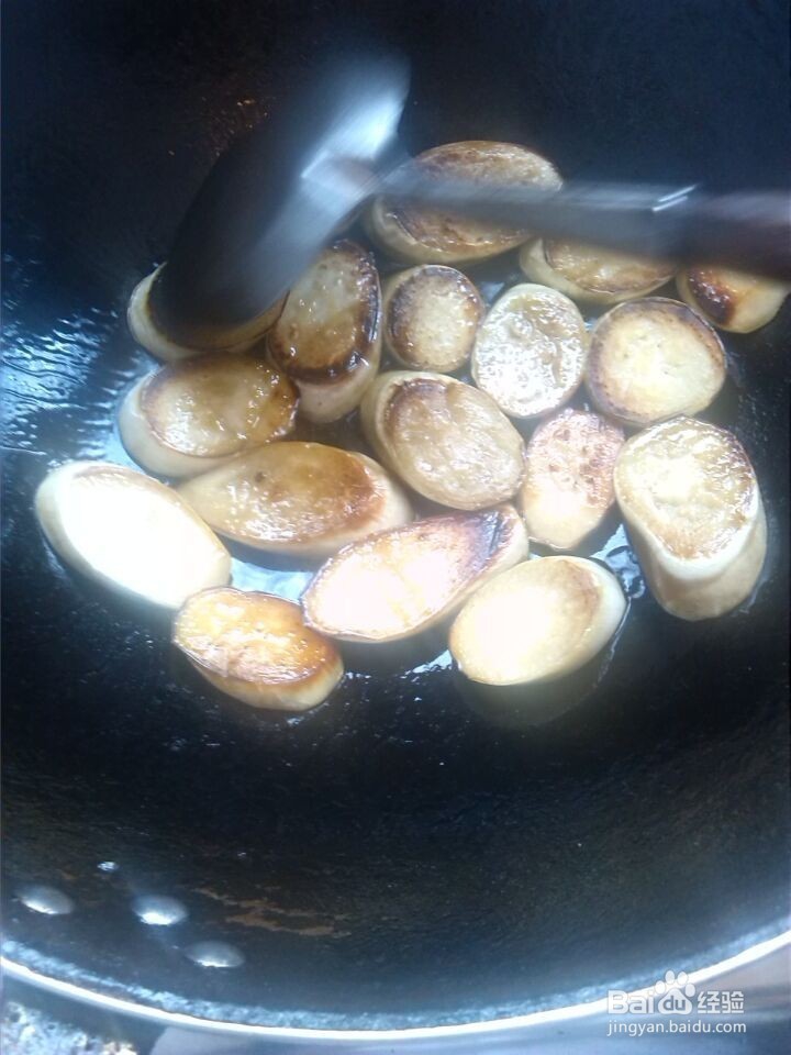 怎样制作油煎白茄？