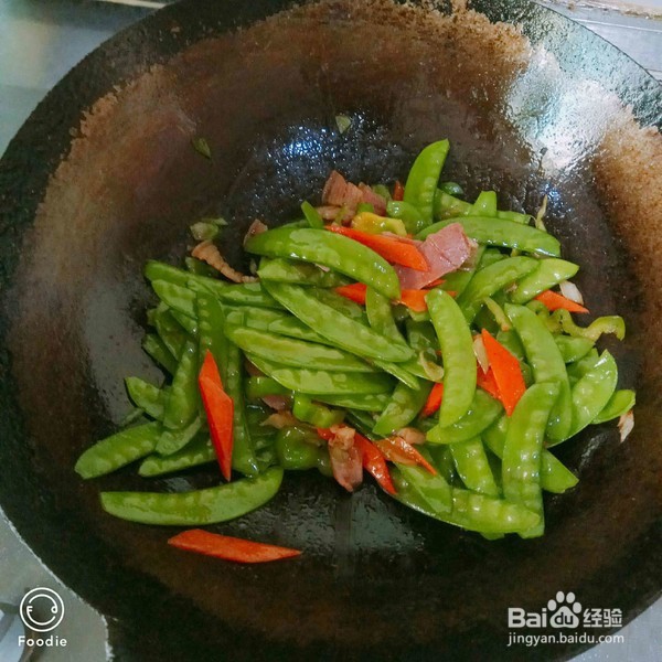腊肉荷兰豆的做法