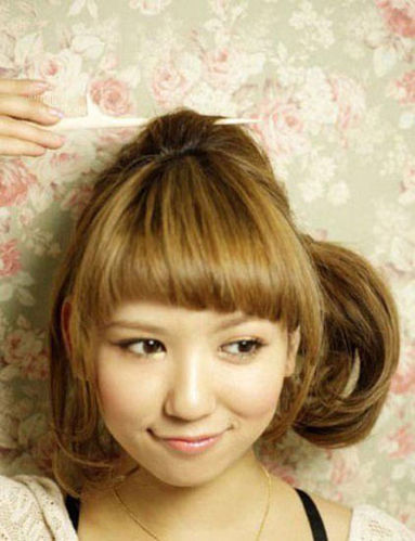 怎样打造超嫩妩媚日式盘发