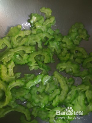 苦瓜煎蛋美味菜