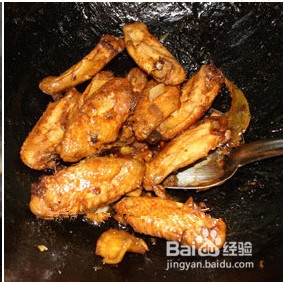 如何焖出美味鸡翅