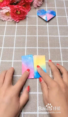 如何用折纸制作爱心