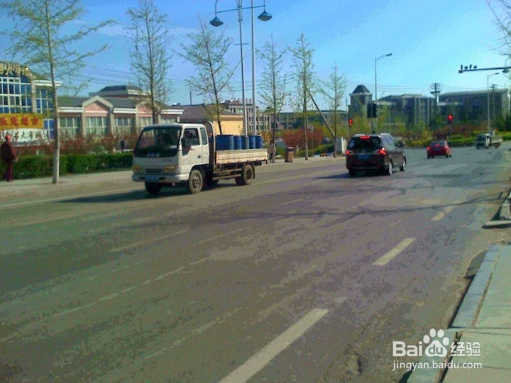 摩托车驾驶员怎样安全行驶