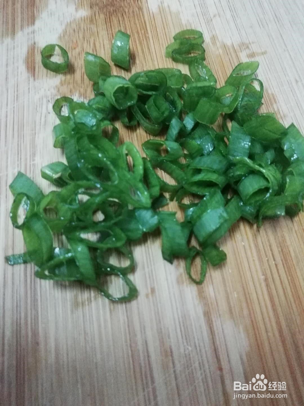 龙骨白萝卜汤--非常适合夏季食用的猪骨汤