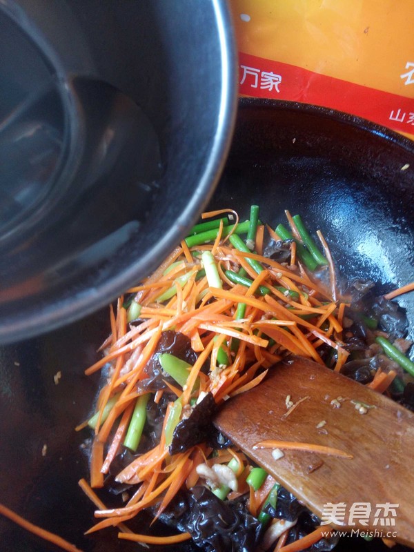 鱼香肉丝的做法