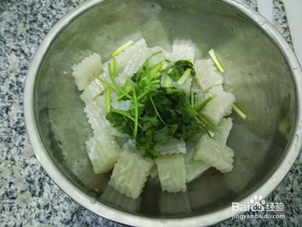 好吃好做有营养的麻辣皮冻