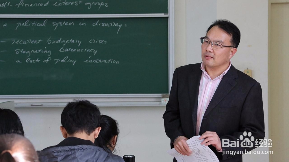 现在大学里哪些专业比较热门