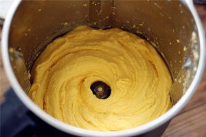 怎么做菠萝芒果冰激凌