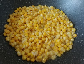 蛋黄玉米粒的做法