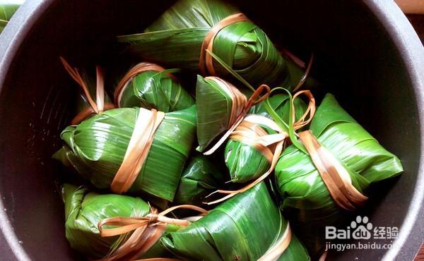 一步步做馋嘴的红枣豆沙粽