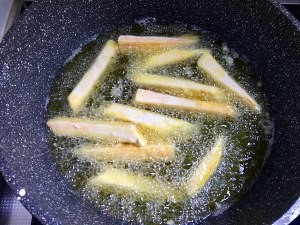 甘梅地瓜的做法